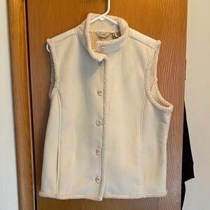 Women's Cream Sherpa-Lined Vest